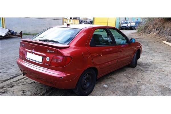 citroen xsara berlina del año 2003