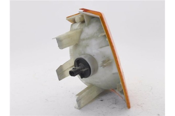 Recambio de intermitente delantero dcho para land rover range rover (lp) 2.5 dse (100kw) referencia OEM IAM 88203208  