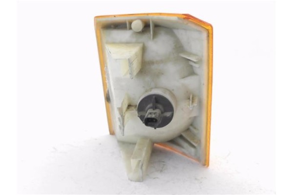 Recambio de intermitente delantero dcho para land rover range rover (lp) 2.5 dse (100kw) referencia OEM IAM 88203208  