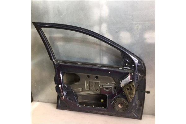 Recambio de puerta delantero izquierda para opel astra h berlina 1.7 cdti referencia OEM IAM 93187972 93192036 