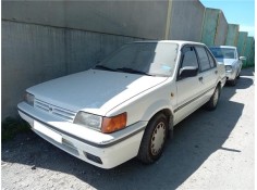 nissan sunny berlina (n13) del año 1990