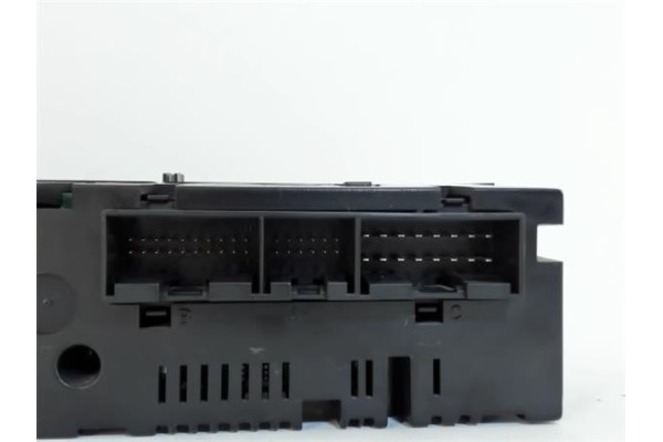 Recambio de mandos climatizador para seat ibiza (6l1) 1.9 tdi referencia OEM IAM 6L0820043A H24000260030 