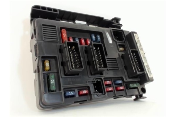 Recambio de caja fusibles/rele para citroen c5 berlina 2.0 hdi (dcrhzb, dcrhze) referencia OEM IAM 1184700005  