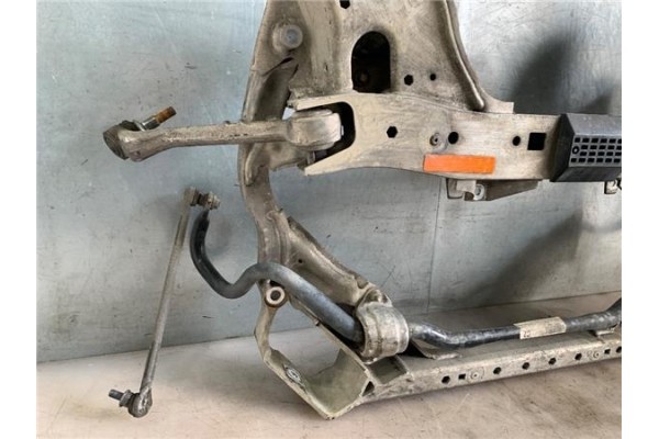 Recambio de cuna motor para bmw serie 1 berlina (e81/e87) 2.0 118d referencia OEM IAM 31116785639  