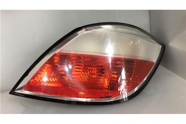 Recambio de piloto trasero derecho para opel astra h berlina 1.7 cdti referencia OEM IAM 24451837 00865302 Recambio de piloto trasero derecho para opel astra h berlina 1.7 cdti referencia OEM IAM 24451837 00865302