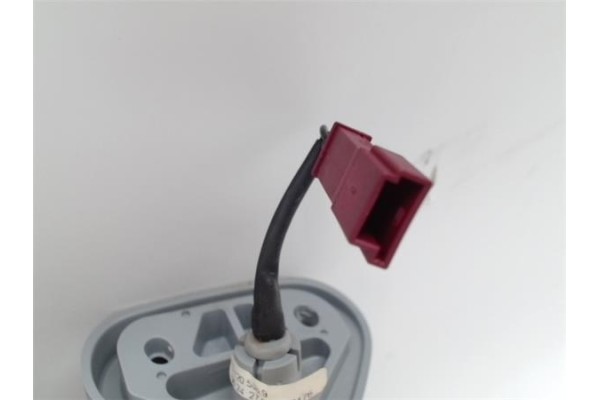 Recambio de parasol derecho para bmw serie 1 berlina (e81/e87) 2.0 118d referencia OEM IAM 71205689  