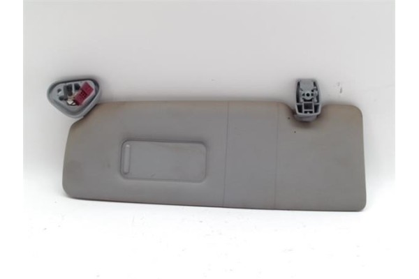 Recambio de parasol izquierdo para bmw serie 1 berlina (e81/e87) 2.0 118d referencia OEM IAM 71205659  