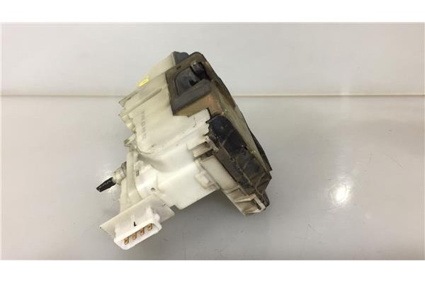 Recambio de cierre electromagnetico delantero derecho para volkswagen caddy fg/co (9k9) 1.9 tdi referencia OEM IAM 6K4837016A 1H