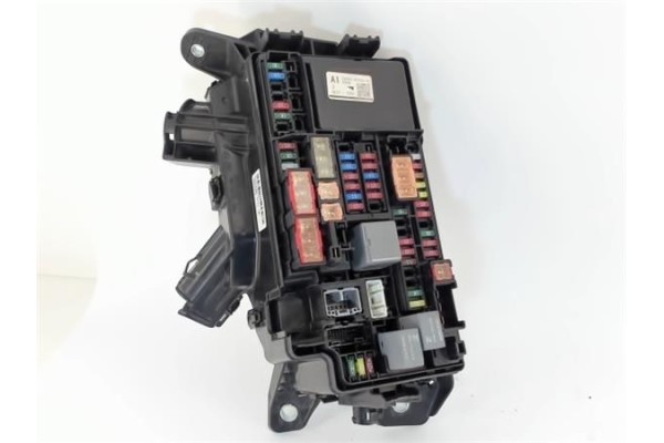 Recambio de caja fusibles/rele para toyota c-hr (x10) 2.0 hibrido referencia OEM IAM 8264147050  