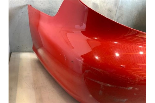 Recambio de paragolpes trasero para hyundai lantra berlina (rd) 1.6 i referencia OEM IAM 8661029520 866102 