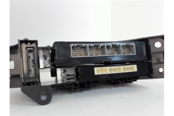 Recambio de centralita para toyota c-hr (x10) 2.0 hibrido referencia OEM IAM 89981F4040 MB2850005520 