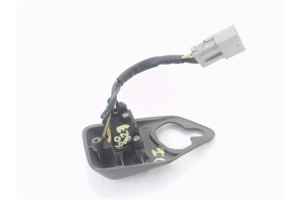 Recambio de mando elevalunas delantero izquierdo para honda civic vi fastback (ma, mb3) [01/1997 a 02/2001] 1.5 16v (mb3) refere