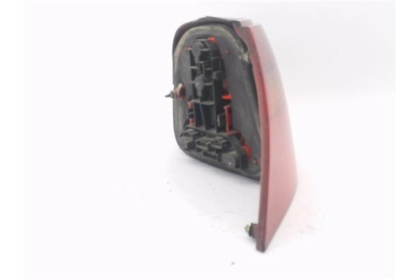 Recambio de piloto trasero izquierdo para volkswagen golf iv berlina (1j1) 1.9 advance referencia OEM IAM 1J6945095Q  