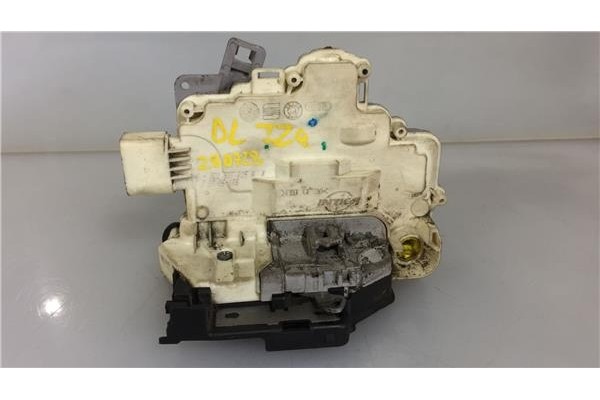 Recambio de cierre electromagnetico delantero izquierdo para volkswagen passat berlina (3c2) 2.0 tdi 16v referencia OEM IAM 3C18