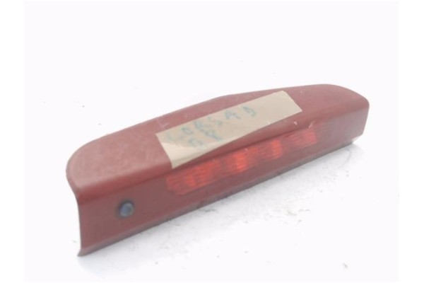 Recambio de luz central de freno para opel corsa d 1.0 catch me referencia OEM IAM 13188045  