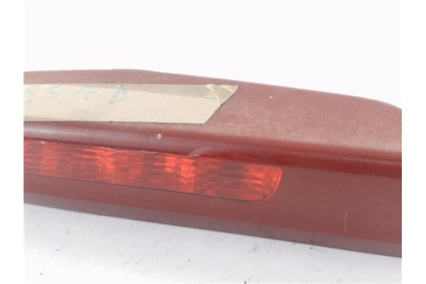 Recambio de luz central de freno para opel corsa d 1.0 catch me referencia OEM IAM 13188045  