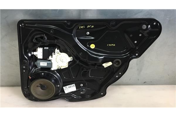 Recambio de elevalunas electrico trasero derecho para volkswagen passat berlina (3c2) 2.0 tdi 16v referencia OEM IAM 3C4839756F Recambio de elevalunas electrico trasero derecho para volkswagen passat berlina (3c2) 2.0 tdi 16v referencia OEM IAM 3C4839756F