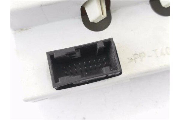 Recambio de reloj horario para peugeot 206 1.4 i referencia OEM IAM 96636540XT  