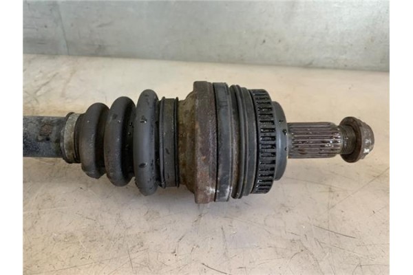 Recambio de palier trasero derecho para bmw serie 3 coupe (e46) 2.5 323 ci referencia OEM IAM 33211229592  