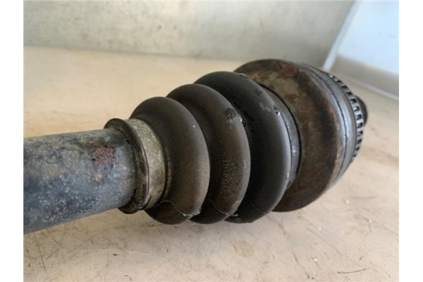 Recambio de palier trasero derecho para bmw serie 3 coupe (e46) 2.5 323 ci referencia OEM IAM 33211229592  
