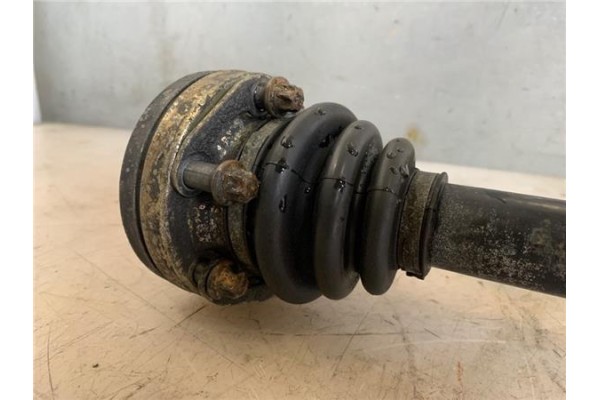 Recambio de palier trasero derecho para bmw serie 3 coupe (e46) 2.5 323 ci referencia OEM IAM 33211229592  