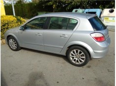 opel astra h berlina del año 2005