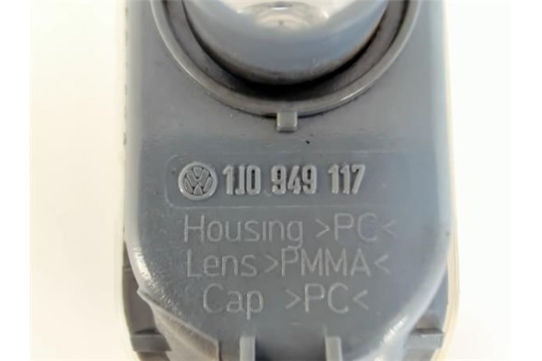Recambio de piloto intermitente lat. delantero izquierdo para seat ibiza (6l1) 1.9 sdi referencia OEM IAM 1J0949117  2K0949117B 