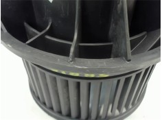 Recambio de motor calefaccion para opel vivaro 1.9 dti referencia OEM IAM 4409448 6MVY83AC 