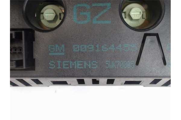 Recambio de reloj horario para opel corsa c 1.2 referencia OEM IAM 009164455  