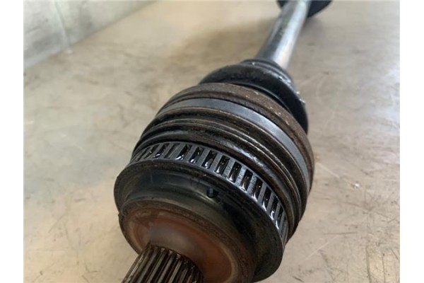 Recambio de palier trasero izquierdo para bmw serie 3 coupe (e46) 2.5 323 ci referencia OEM IAM 33211229591  