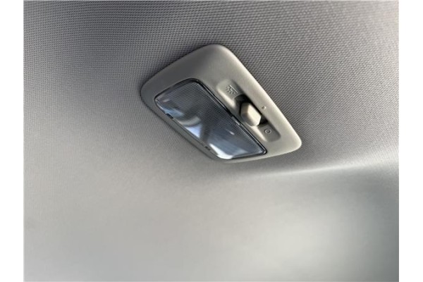 Recambio de luz trasero central techo para mitsubishi outlander (gf0/gg0) 2.0 phev kaiteki 4wd (gg2w) referencia OEM IAM MN10811