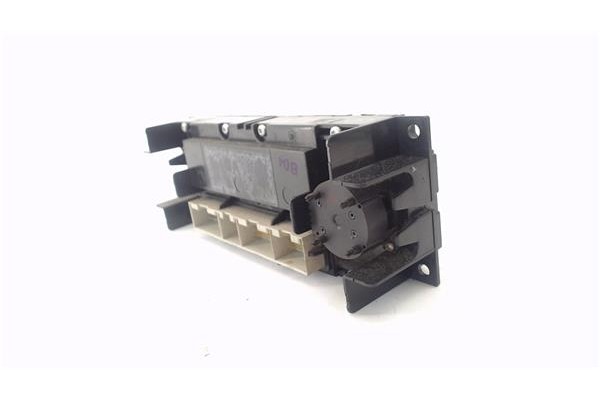 Recambio de mandos calefaccion / a.a. para volkswagen golf iv berlina (1j1) 1.6 16v referencia OEM IAM 3B1907044C  
