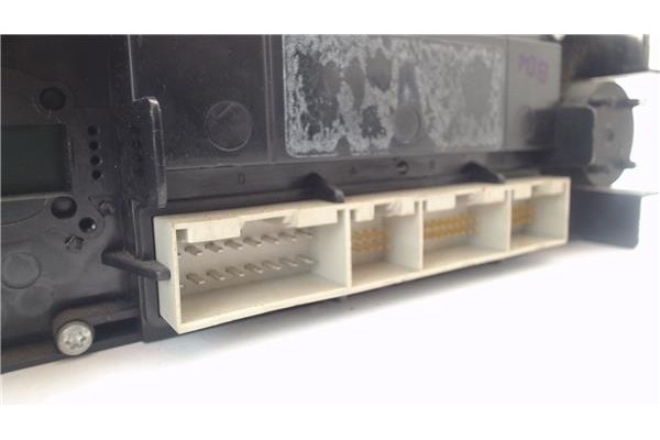 Recambio de mandos calefaccion / a.a. para volkswagen golf iv berlina (1j1) 1.6 16v referencia OEM IAM 3B1907044C  