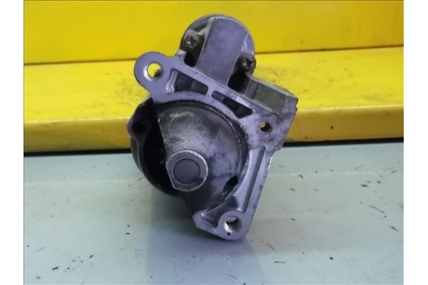 Recambio de motor arranque para renault clio iii 1.5 dci referencia OEM IAM 8200021369 M000T86181 