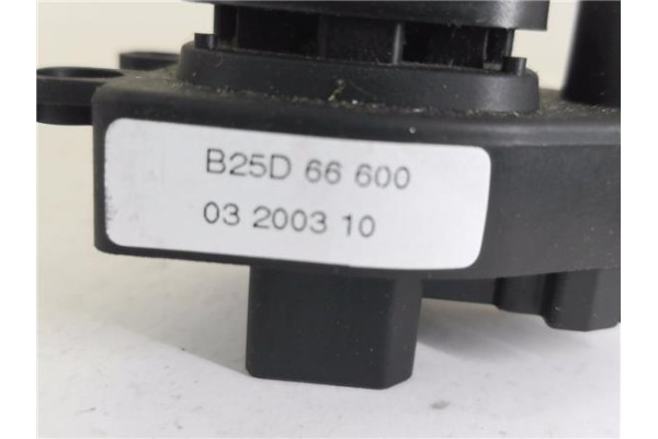Recambio de mando retrovisor electrico para mazda 2 (b2w) 1.6 referencia OEM IAM B25D66600  