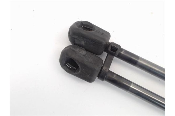Recambio de amortiguador porton para mercedes-benz clase a (bm 169) 1.5 a 150 (169.031) referencia OEM IAM Q7A1697400045 1846WK0