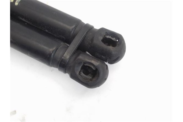 Recambio de amortiguador porton para mercedes-benz clase a (bm 169) 1.5 a 150 (169.031) referencia OEM IAM Q7A1697400045 1846WK0