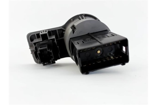 Recambio de mando de luces para skoda octavia berlina (1u2) 1.9 tdi glx referencia OEM IAM 1U1941565  