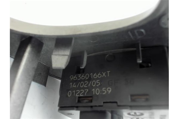 Recambio de mando elevalunas para peugeot 307 break / sw (s1) 1.6 hdi 110 referencia OEM IAM 96360166XT  