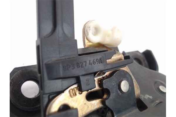 Recambio de cerradura porton para audi a3 (8p1) 2.0 tdi 16v referencia OEM IAM 8P3827469A  