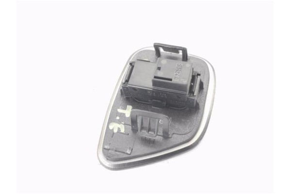 Recambio de mando elevalunas trasero izquierdo para mercedes-benz clase e (bm 210) berlina 2.6 240 (210.062) referencia OEM IAM 