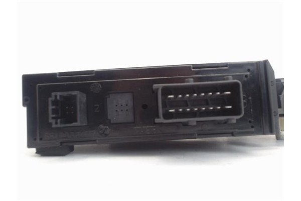 Recambio de motor elevalunas delantero izquierdo para peugeot 307 break / sw (s1) 2.0 hdi 90 referencia OEM IAM 9634457580 99083