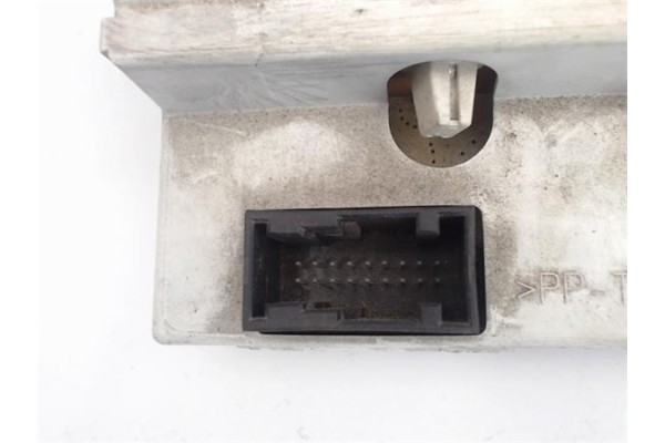 Recambio de reloj horario para peugeot 206 referencia OEM IAM 96250242977C  
