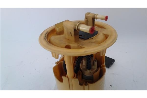 Recambio de bomba combustible para citroen c5 berlina 2.0 hdi referencia OEM IAM 9632672280  