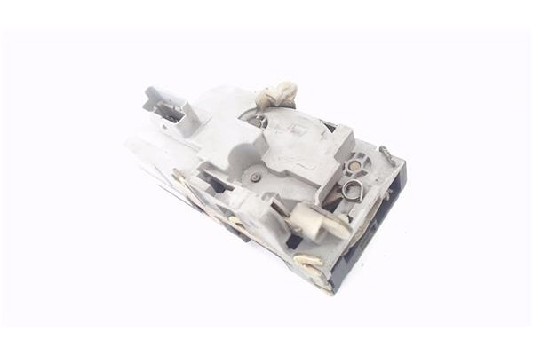 Recambio de cierre electromagnetico delantero izquierdo para citroen c5 berlina 2.0 hdi referencia OEM IAM 9135J1  