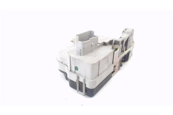 Recambio de cierre electromagnetico delantero izquierdo para citroen c5 berlina 2.0 hdi referencia OEM IAM 9135J1  