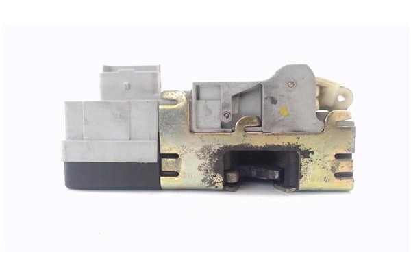 Recambio de cierre electromagnetico delantero izquierdo para citroen c5 berlina 2.0 hdi referencia OEM IAM 9135J1  