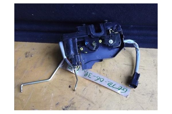 Recambio de cierre electromagnetico delantero izquierdo para hyundai getz (tb)(2002) 1.1 referencia OEM IAM   
