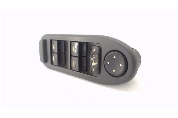 Recambio de mando elevalunas delantero izquierdo para citroen c5 berlina 2.0 hdi referencia OEM IAM 6554Z8 532697045 
