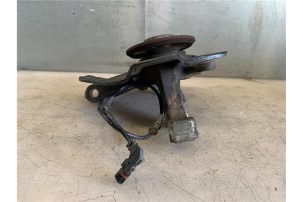 Recambio de mangueta delantero derecha para mercedes-benz clase a (bm 169) 1.5 a 150 (169.031) referencia OEM IAM A1693300620 A1